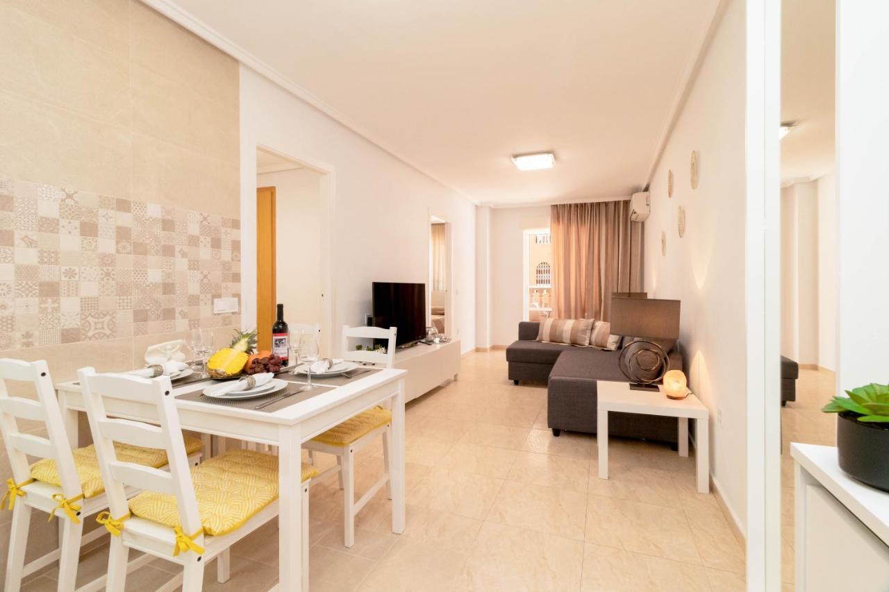Apartamento Apartamento Asta Torrevieja Exterior foto