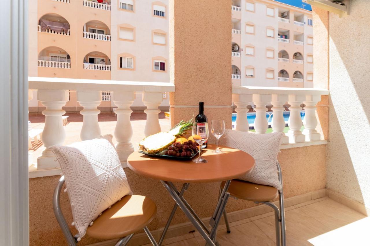 Apartamento Apartamento Asta Torrevieja Exterior foto