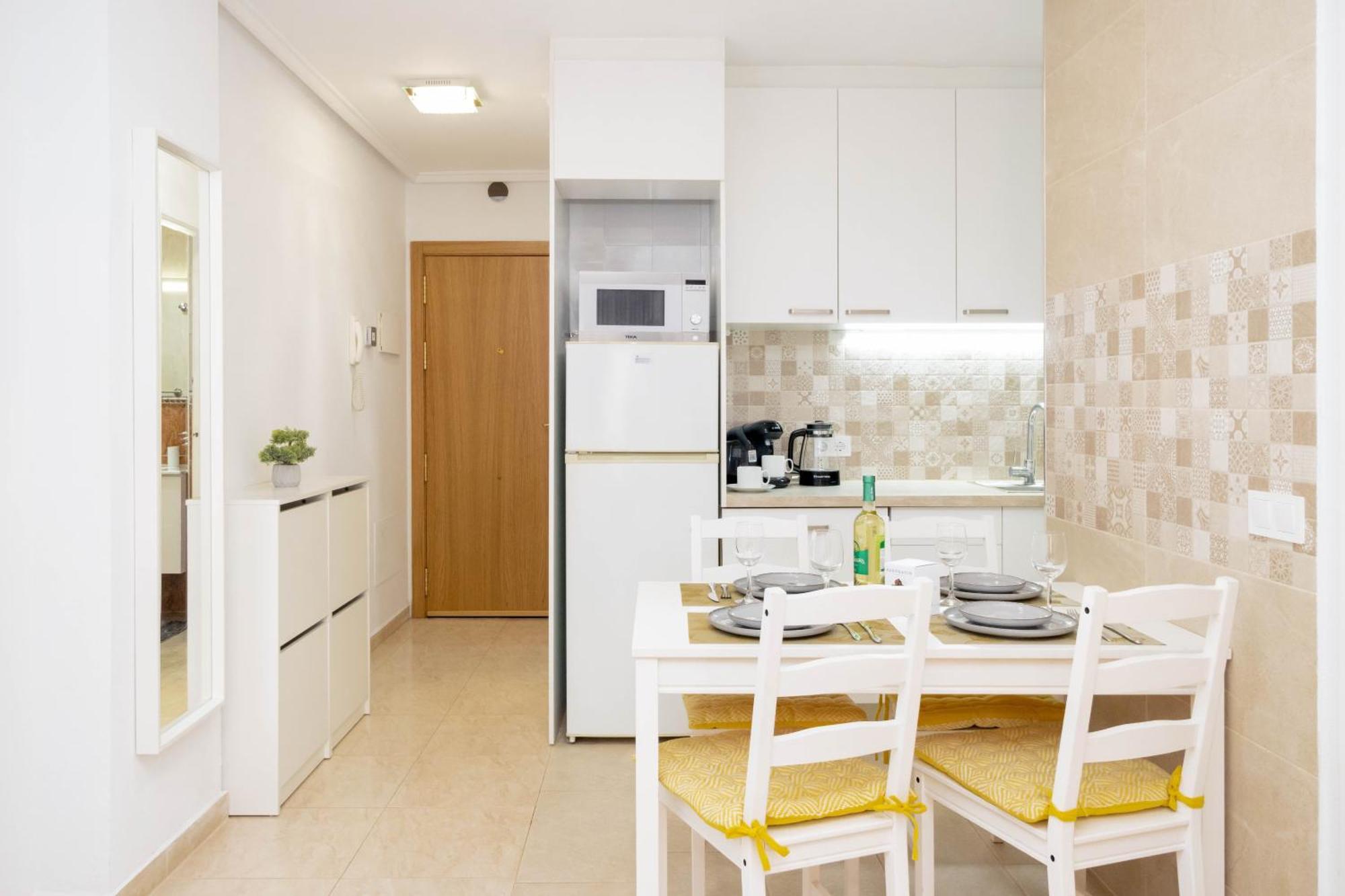 Apartamento Apartamento Asta Torrevieja Exterior foto